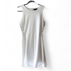 AQUA WHITE SLEEVELESS SKATER STYLE DRESS RESORTWEAR BEACHY TRAVEL SIZE MEDIUM